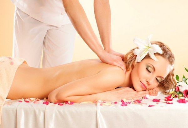 Массаж при болях в спине 